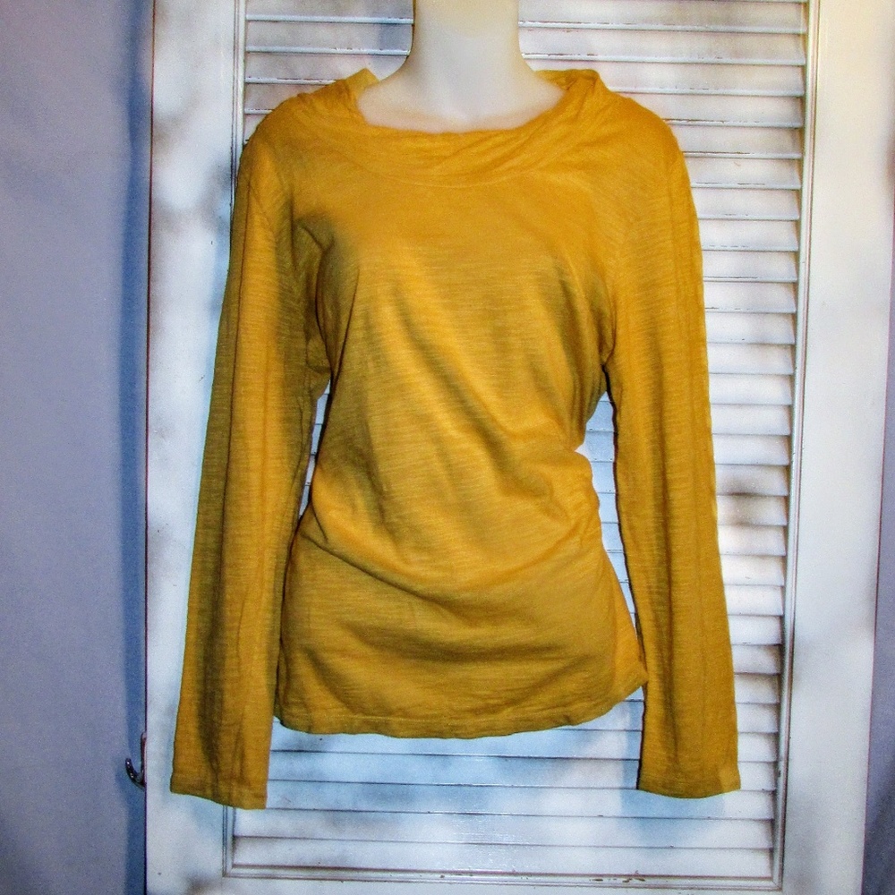 Neon Buddha Lg mustard yellow roll collar top - Picture 7 of 8